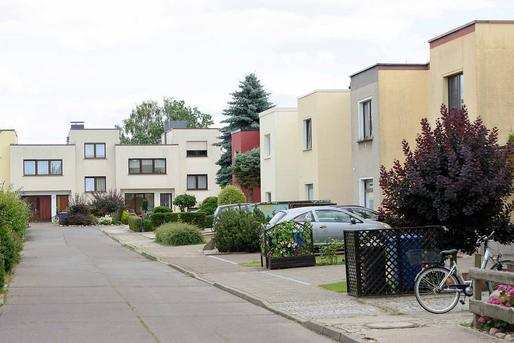 Stadt Und Land Fotos Foto Architektur Der Moderne Knarrbergsiedlung In Dessau Ziebigk