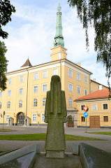 Denkmal in Riga beim Schloß - den Kindern gewidmet, die von 1941 - 1949 nach Sibirien deportiert wurden.
