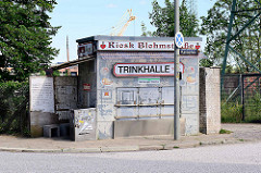Geschlossener Kiosk / Trinkhalle an der Blohmstrasse / Kanalplatz in Hamburg Harburg.