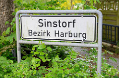 Grenzschild - Stadtteilschild Sinstorf - Bezirk Harburg, Hansestadt Hamburg.