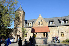 Schloss / Burg Mansfeld - Befestigungsanlage bei der Stadt Mansfeld; Baubeginn um 1500 - heute Nutzung  als moderne Christlichen Jugendbildungs- und Begegnungsstätte.