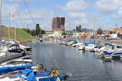 Marina mit Sportbooten - Pilies uostas / Schlosshafen in Klaipėda.