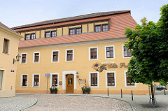 Gebäude der Alten Post am Markt von Belgern, erbaut um 1780; Baustil Barock - jetzt Nutzung als Tagespflege.