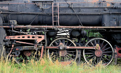 Detail der Lokomotive Ol 49-3 auf dem Bahnbetriebsgelände von Toruń.