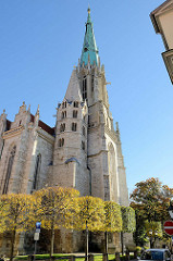 Sankt Marienkirche in Mühlhausen in der sich auch die Müntzer Gedenkstätte befindet. Die gotische Marienkirche wurde hauptsächlich im 14. Jahrhundert errichtet, der radikale Reformator Thomas Müntzer wirkte hier als Pfarrer.