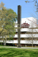 Kunst im öffentlichen Raum - Heinz Mack - Wasserplastik - 1977; LBS Gebäude in Münster.