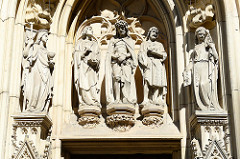 Skulpturen an der Lambertikirche in Münster - erbaut zwischen 1375 und 1525.
