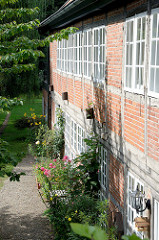 Ehem. Kupfermühle in Hamburg Ohlstedt-Wohlstedt, jetzt private Nutzung. Das restaurierte Gebäude wurde 1827 errichtet.