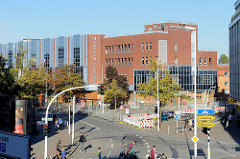 Blick auf das ehemalige Einkaufszentrum Harburg Center / Lüneburger Haus im Hamburger Stadtteil Harburg / Harburger Ring. Der Komplex wurde in den 19 siebziger Jahren errichtet und wird jetzt abgerissen.