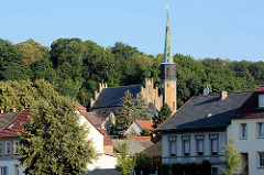 St. Nikolaikirche in Oderberg, neugotischer Backsteinbau, errichtet von 1853 bis 1855; Architekt F. A. Stüler.