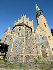 St. Nikolaikirche in Oderberg, neugotischer Backsteinbau, errichtet von 1853 bis 1855; Architekt F. A. Stüler.