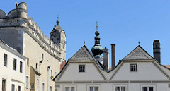 Hausgiebel historischer Gebäude in Krems an der Donau/ Ortsteil Stein.