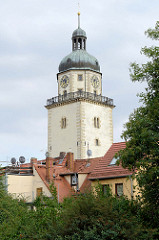 Nikolaikirchturm in Altenburg; romanische Wehrkirche errichtet vor 1223.