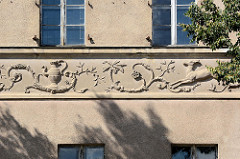 Detail der Villa Hirsch in der Messingwerksiedlung von Finow - die Fabrikantenvilla wurde 1916 nach Plänen von Paul Mebes entworfen; sei 2006 Leerstand.