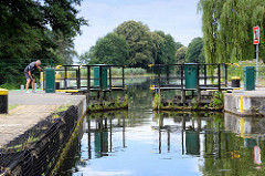 Schleusenkammer der Schleuse Leesenbrück am Finowkanal - die Schleusenkammer hat eine Länge von 41 m und einen Hub von 2,50 m.
