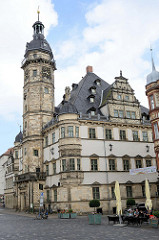 Rathaus am Marktplatz von Altenburg. Das Gebäude ist eines der bedeutendsten Renaissance-Rathäuser Deutschlands und wurde zwischen 1561 und 1564 errichtet - Architekt  Nikolaus Gromann.