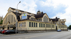 Jugendstilarchitektur des Marktgebäudes an der Straße Horova in Karlsbad / Karlovy Vary, fertig gestellt 1913.
