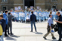 Internationaler Tag zur Abschaffung der Tierversuche - Silent Cube am 27.04.19, Hamburger Rathausmarkt.