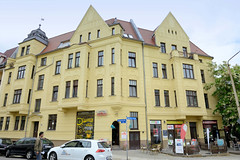 Halle (Saale) ist eine kreisfreie Großstadt im Süden von Sachsen-Anhalt.