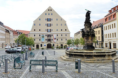Zittau  ist eine Große Kreisstadt im Landkreis Görlitz und liegt in Sachsens  Dreiländereck Deutschland-Polen-Tschechien.
