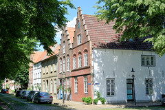 Die Stadt Friedrichstadt  liegt zwischen den Flüssen Eider und Treene im Kreis Nordfriesland in Schleswig-Holstein.