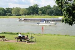 Die alte Hansestadt Deventer liegt am Fluss IJssel in der Provinz Overijssel in den Niederlanden.