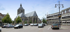 Oldenzaal ist eine Stadt  mit ca. 32 000 EinwohnerInnen in der Region Twente in der niederländischen Provinz Overijssel.