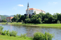 Decin, Teschen  ist eine Stadt im Ustecky kraj an der Elbe im Norden Tschechiens, nahe der Grenze zu Sachsen.