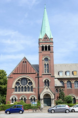 Architekturbilder aus dem Hamburger Stadtteil Eimsbüttel - Bezirk Eimsbüttel; Jerusalem-Kirche an der Schäferkampsallee 1912 nach Plänen von Johannes Grotjan im neuromanischen Stil errichtet.