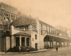 Altes Bild von der Hochbahn-Haltestelle Rödingsmarkt, Hamburger Stadtteil Altstadt. Der Bahnhof wurde in den Jahren 1910/11 nach Plänen von Raabe & Wöhlecke errichtet.