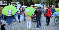 Ost-West-Move, Demonstration auf der Ludwig-Erhard-Straße in der Hamburger Neustadt, Altstadt.