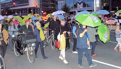 Ost-West-Move, Demonstration auf der Ludwig-Erhard-Straße in der Hamburger Neustadt, Altstadt.