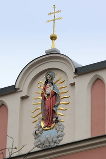 Straubing ist eine kreisfreie Stadt  in Ostbayern - das Stadtgebiet Straubings erstreckt sich entlang der Donau.