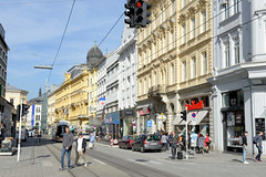 Linz ist die Landeshauptstadt von Oberösterreich und liegt an der Donau.