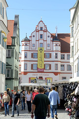 Dillingen an der Donau ist eine Große Kreisstadt  im Freistaat Bayern mit knapp 20 000 EinwohnerInnen.