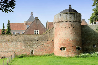 Bilder aus der Stadt Elburg am Veluwemeer in den Niederlanden - ehemalige Hansestadt.