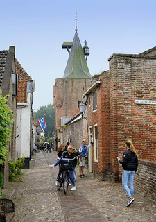 Bilder aus der Stadt Elburg am Veluwemeer in den Niederlanden - ehemalige Hansestadt.