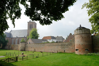 Bilder aus der Stadt Elburg am Veluwemeer in den Niederlanden - ehemalige Hansestadt.