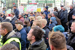 Bauern-Demo in  Hamburg - tausende Landwirtinnen und Landwirte aus ganz Norddeutschland haben gegen neue Umweltvorschriften demonstriert.
