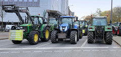 Bauern-Demo in  Hamburg - tausende Landwirtinnen und Landwirte aus ganz Norddeutschland haben gegen neue Umweltvorschriften demonstriert.