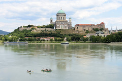 Fotos von Esztergom, Gran - Stadt in Nordungarn an der Donau.