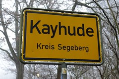 Ortsschild / Ortsgrenze von Kayhude, Kreis Segeberg an der Segeberger Chaussee.