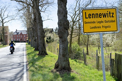 Lennewitz ist ein Ortteil der Gemeinde Legde, Quitzöbel   liegt im Landkreis Prignitz im Land Brandenburg.