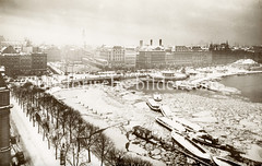 Historische Luftaufnahme von der Hamburger Binnenalster - Kleine Alster im Winter.