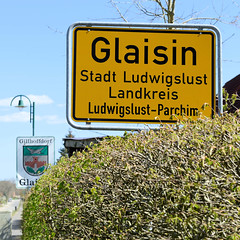 Glaisin ist seit  2005 ein Ortsteil der Stadt Ludwigslust im Landkreis Ludwigslust-Parchim in Mecklenburg-Vorpommern.