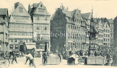 Historische Bilder vom Messberg in der Hamburger Altstadt, Innenstadt. X0900457 Historische Bilder vom Messberg in der Hamburger Altstadt, Innenstadt. Blick über den Markt auf dem Messberg zur Fischerstwiete.