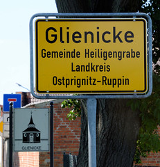 Glienicke  ist ein Ortsteil der Gemeinde Heiligengrabe und wurde 1316 erstmals als Glynike erwähnt.
