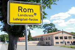 Rom ist eine Gemeinde im Landkreis Ludwigslust-Parchim in Mecklenburg-Vorpommern. Der Name stammt aus dem slawischen und bezieht sich auf den damaligen Verwalter.