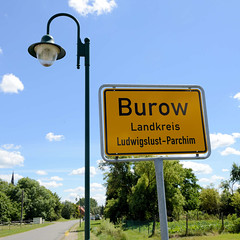 Burow ist ein Ortsteil der Stadt Lübz im Landkreis Ludwigslust-Parchim im Bundesland Mecklenburg-Vorpommern.