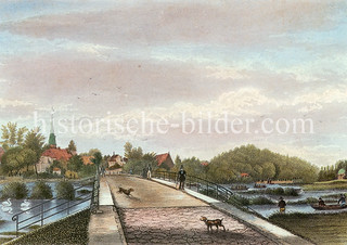 Brücke über die Alster bei Hamburg Eppendorf - im Hintergrund die Eppendorfer Johanniskirche.